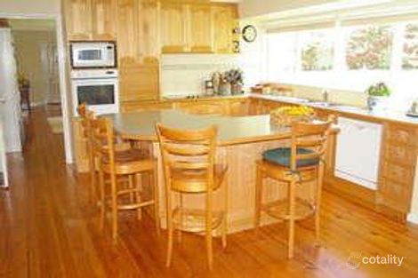 Property photo of 17 Windsor Street Macedon VIC 3440