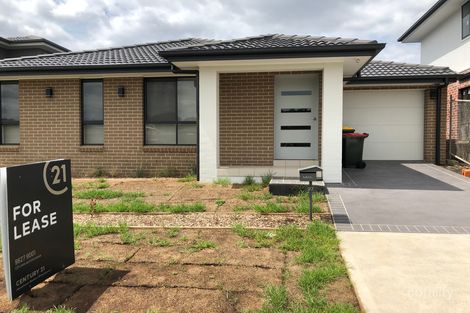 Property photo of 27 Durga Crescent Grantham Farm NSW 2765