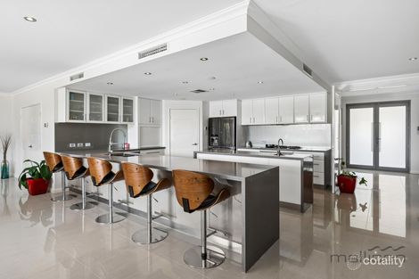 Property photo of 9 Viewcrest Rise Coogee WA 6166