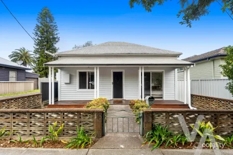 Property photo of 9 Chester Street Stockton NSW 2295