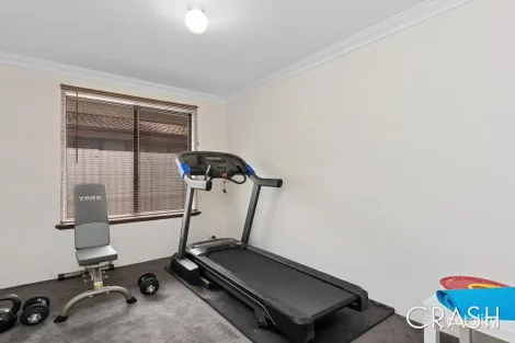 Property photo of 16 Hannan Place Huntingdale WA 6110