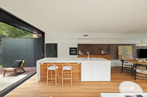 Property photo of 1/12 Longfellow Street Norman Park QLD 4170