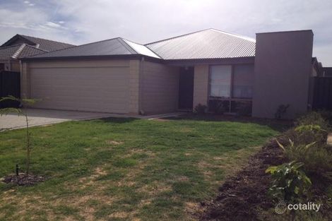 Property photo of 15 Bahama Way Banksia Grove WA 6031