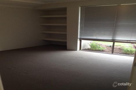 Property photo of 15 Bahama Way Banksia Grove WA 6031