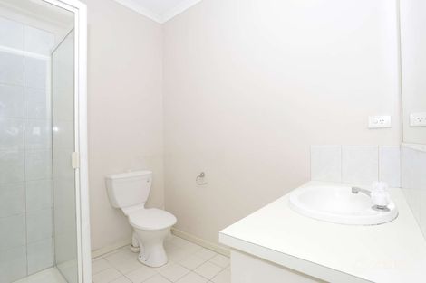 Property photo of 11 The Quadrangle Glen Waverley VIC 3150