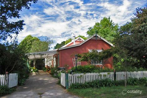 Property photo of 62 Waratah Avenue Katoomba NSW 2780