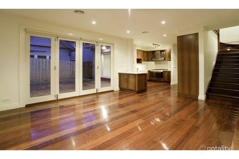 Property photo of 1/5 Barloa Road Mont Albert VIC 3127