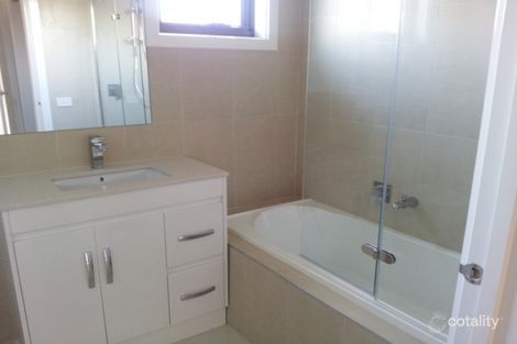 Property photo of 2/17 Tennyson Avenue Clayton South VIC 3169
