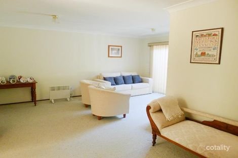 Property photo of 2/19 Nicholson Road Woonona NSW 2517