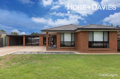 Property photo of 2 Gregory Crescent Lake Albert NSW 2650