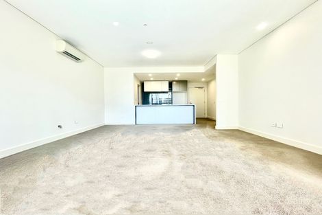 610/13-17 Verona Dr, Wentworth Point, NSW 2127