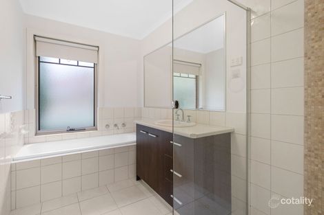 Property photo of 52 Jardier Terrace South Morang VIC 3752