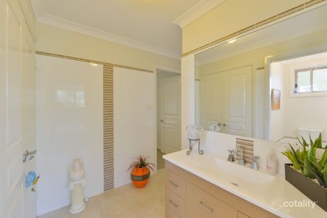 Property photo of 77 The Heights Hillvue NSW 2340