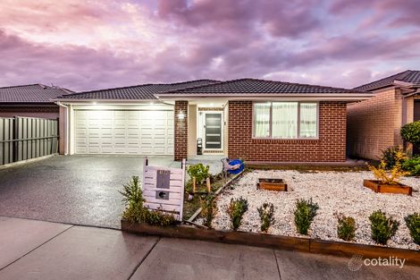 Property photo of 16 Arbourlea Boulevard Cranbourne North VIC 3977