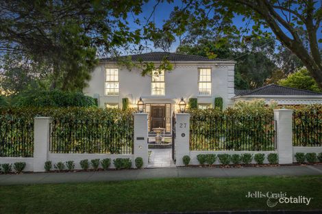 Property photo of 27 Rubens Grove Canterbury VIC 3126