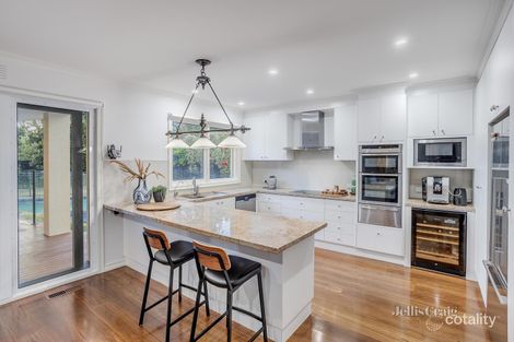 Property photo of 27 Rubens Grove Canterbury VIC 3126