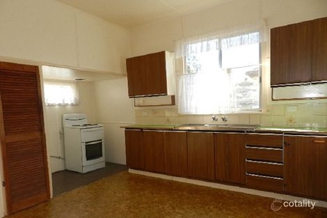 Property photo of 21 Fourth Avenue Harristown QLD 4350