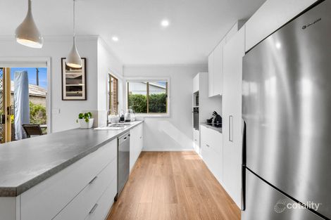 Property photo of 7 Kendall Close Hamlyn Heights VIC 3215