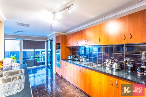 Property photo of 7 Nightingale Crescent Berwick VIC 3806