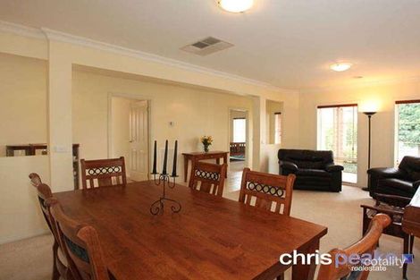Property photo of 10 Fabriano Place Narre Warren South VIC 3805