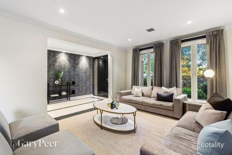 Property photo of 13 Curraweena Road Caulfield South VIC 3162