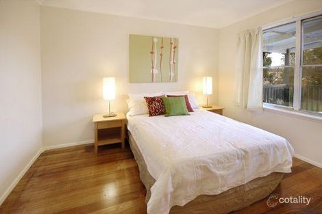 Property photo of 28 Webster Crescent Watsonia VIC 3087