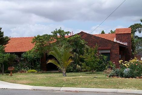 14 Barker Pl, Karrinyup, WA 6018