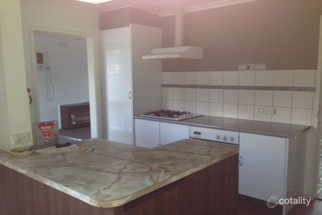 Property photo of 19 Clairmont Avenue Cranbourne VIC 3977