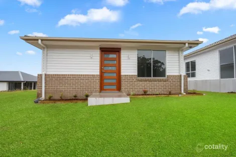 24 Station Master Ave, Thirlmere, NSW 2572