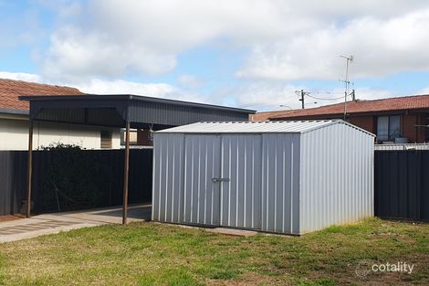 Property photo of 31 Westcott Crescent Parkes NSW 2870