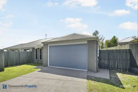 14 Radcliffe Cres, Glenvale, QLD 4350