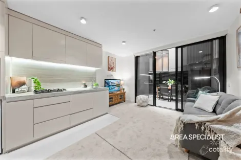 Property photo of 118/173-177 Barkly Street St Kilda VIC 3182