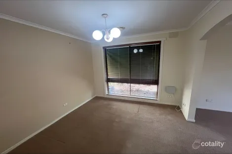 Property photo of 4 Selma Court Traralgon VIC 3844