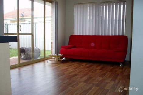 Property photo of 3/92 Oakwood Crescent Waikiki WA 6169