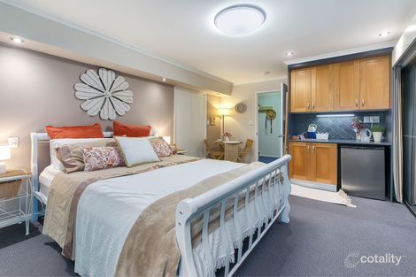 4 View Cres, Arana Hills, QLD 4054