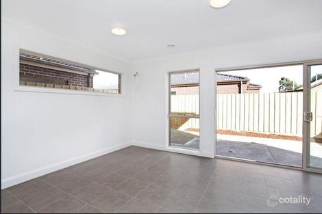 Property photo of 2/26 Talmage Street Albion VIC 3020