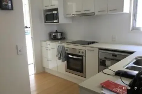 Property photo of 9/541 Esplanade Urangan QLD 4655