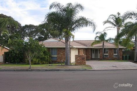 298 Buff Point Ave, Buff Point, NSW 2262