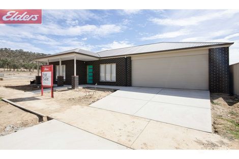 Property photo of 87 Axford Boulevard Wodonga VIC 3690
