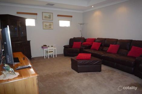 Property photo of 8 Waring Heights Baldivis WA 6171