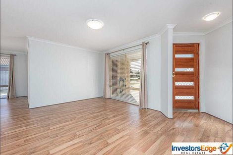 Property photo of 11 Latania Grove Warnbro WA 6169