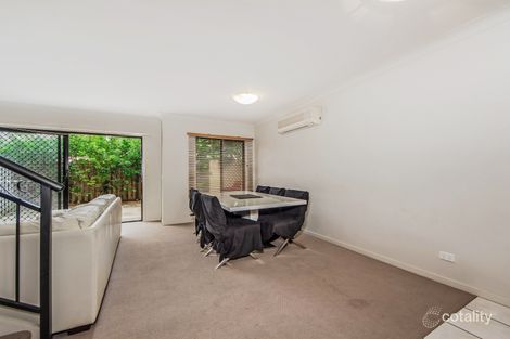Property photo of 4/2 Geraldton Drive Varsity Lakes QLD 4227
