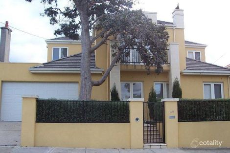 17 Surf Ave, Beaumaris, VIC 3193