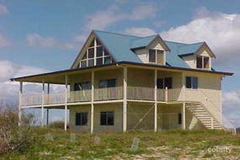 Property photo of 4 Ocean Blue Loop Peppermint Grove Beach WA 6271