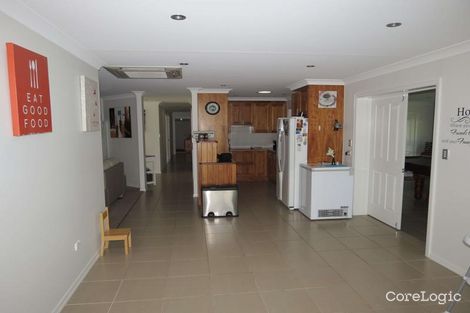 Property photo of 8 Akubra Drive Emerald QLD 4720