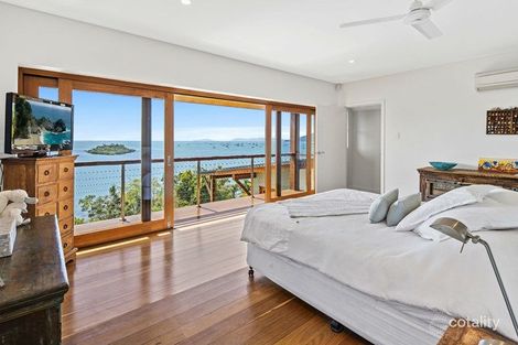 Property photo of 2A Coral Esplanade Cannonvale QLD 4802