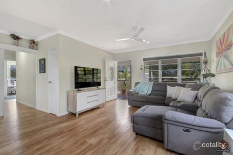 Property photo of 28 Ridge Court Mooloolah Valley QLD 4553