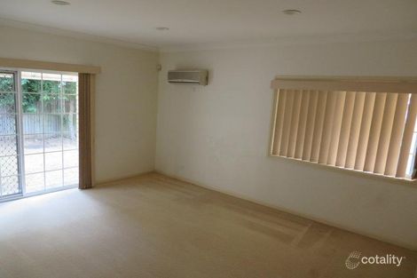 Property photo of 11 Monteith Street Robertson QLD 4109
