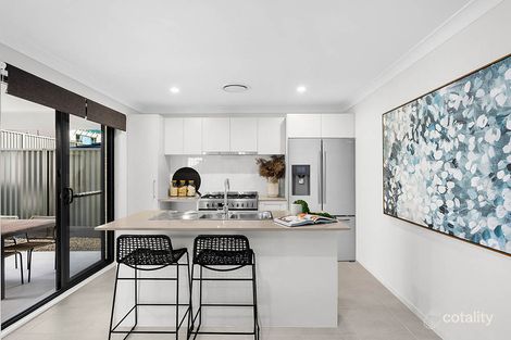 Property photo of 4 Cobargo Street Tullimbar NSW 2527