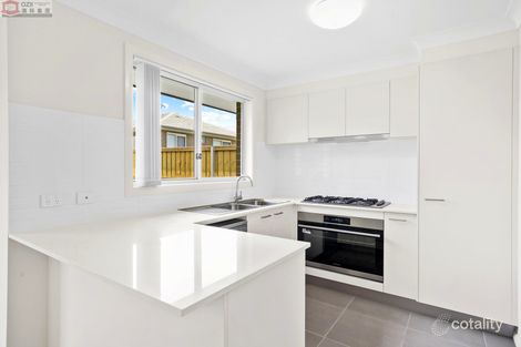 Property photo of 6 Eurythmic Street Menangle Park NSW 2563